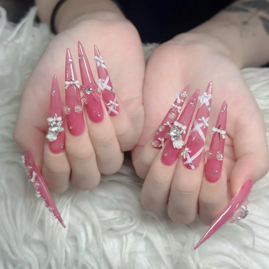 ネイル フットネイル フレンチネイル グラデーション 韓国ネイル ロングネイル Hot Nail Salonのネイルデザイン