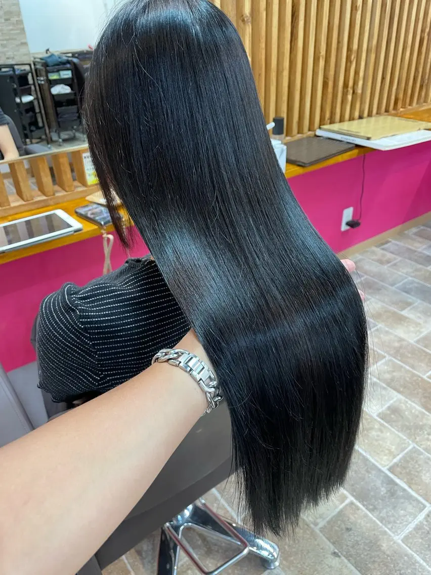 ロング カラー 髪質改善 トリートメント カット ヘアカラー トリートメント YUI/ ブリーチカラー🌷のヘアスタイル
