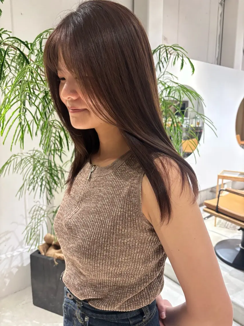 カラー ブラウンカラー ココアブラウン ヘアカラー ヘッドスパ 岡あかね 透明感ベージュカラーのヘアスタイル