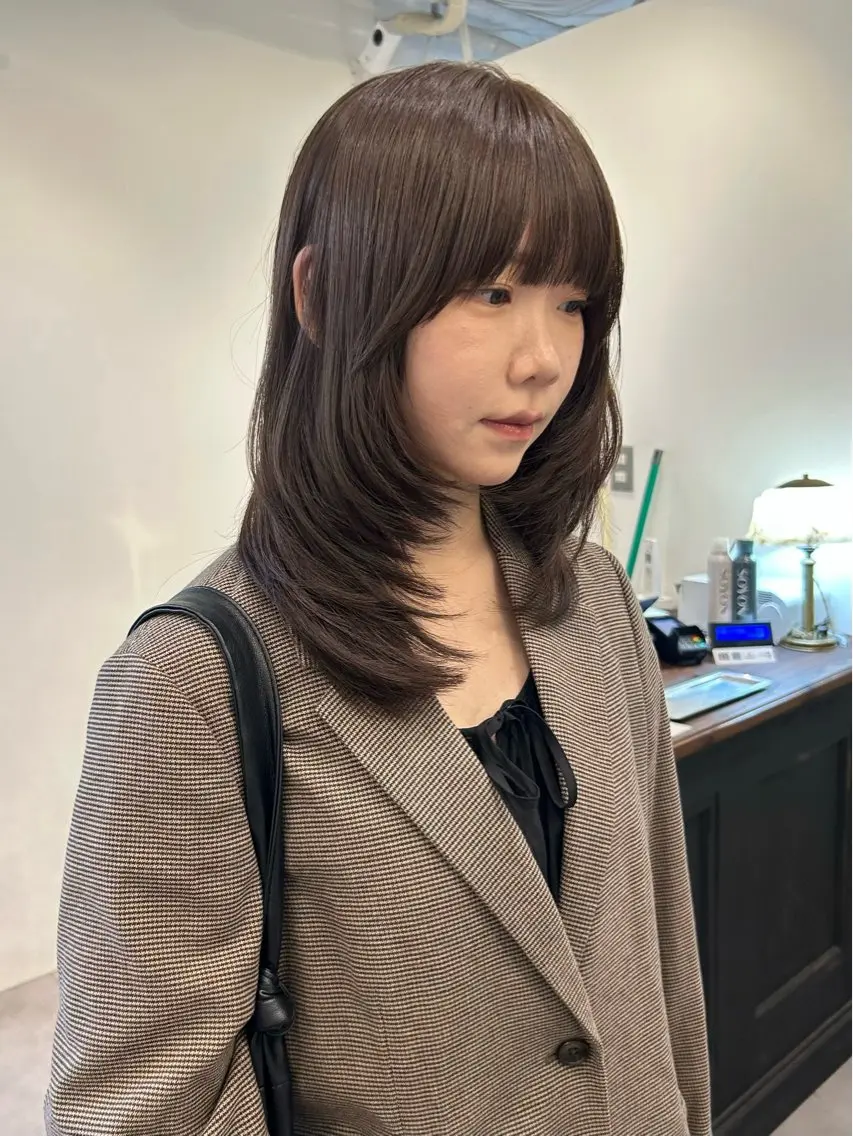 ミディアム カラー カット ヘアカラー トリートメント rina /レイヤー /ヘルシーヘアのヘアスタイル