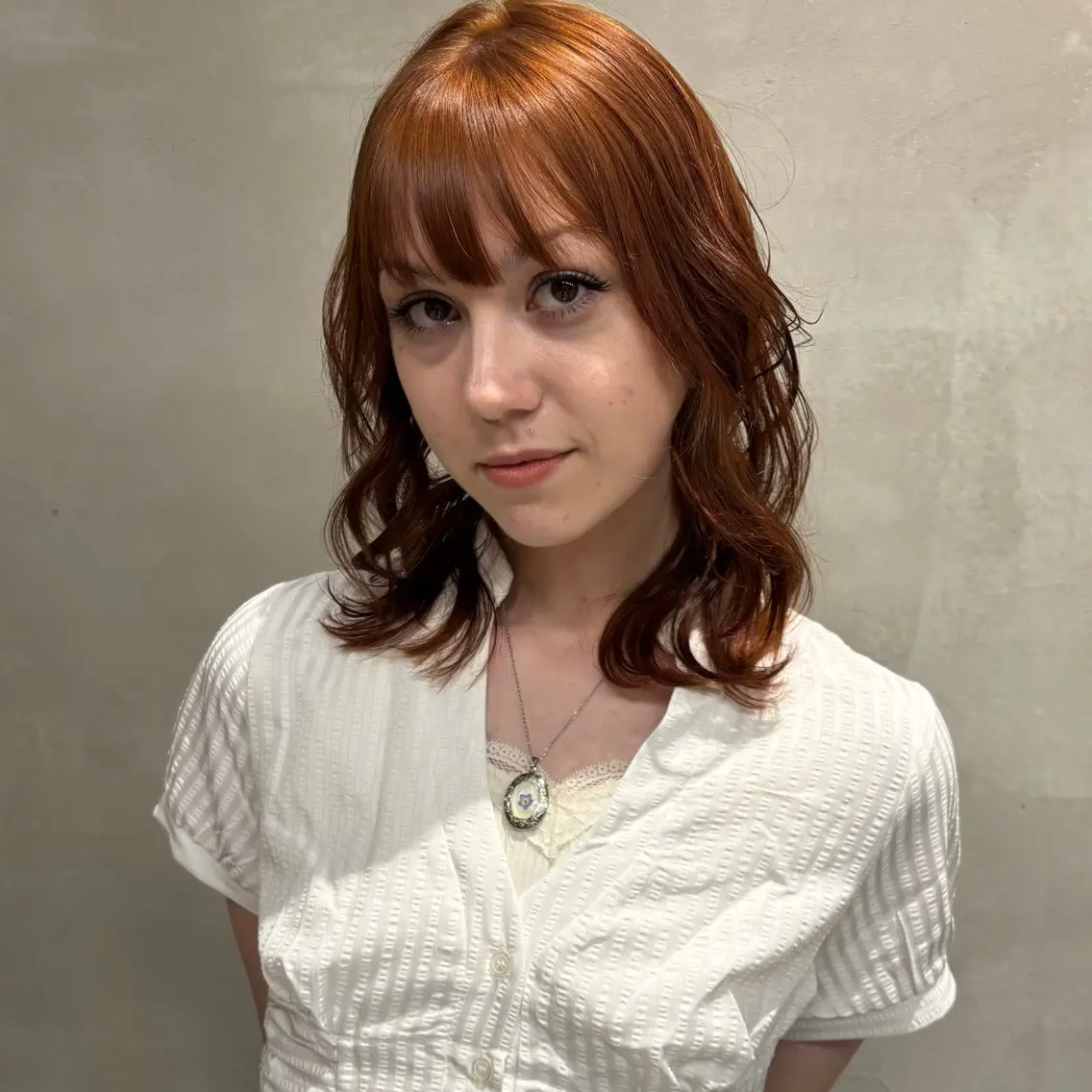 セミロング カラー ヘアカラー トリートメント 瑠己杏 :ボブ/ ハイトーンのヘアスタイル