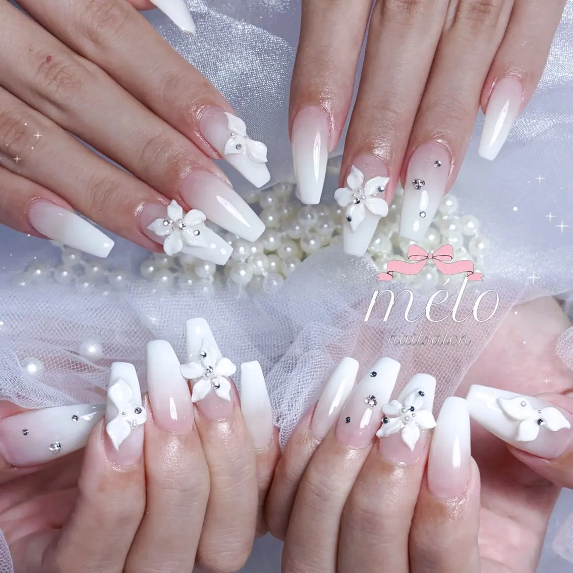 ネイル ハンドネイル 𝒦𝐸𝐼𝒩𝒜 ♡のネイルデザイン