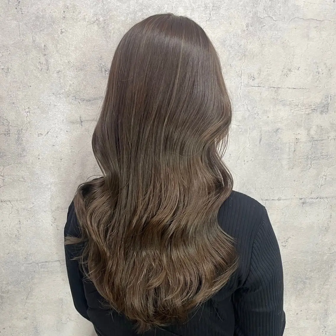 ロング カラー 透明感カラー エクステ・レイヤ ーカット松下宗翔のヘアスタイル