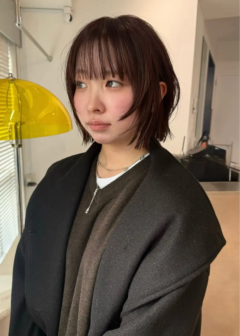 ミディアム カット ヘアカラー トリートメント sota/透ける モノトーン/抜け感のヘアスタイル