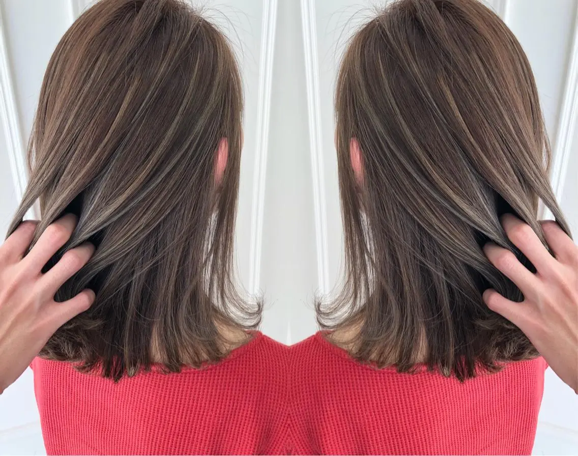 ミディアム カラー アッシュ ベージュカラー ハイライトカラー ハイライト 【eimee】 店長✂️TAKUMAのヘアスタイル