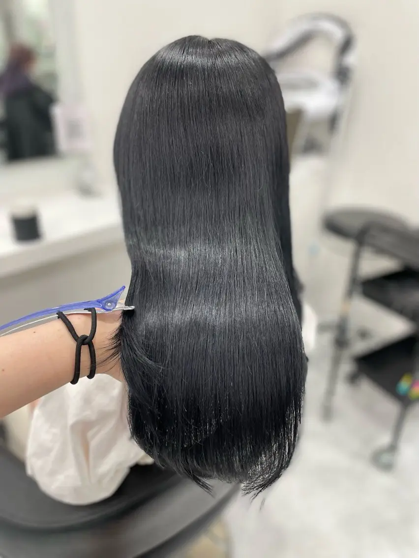 ロング カラー ヘアカラー トリートメント 韓国アイドル🤍ブリ ーチカラー🤍わかなのヘアスタイル