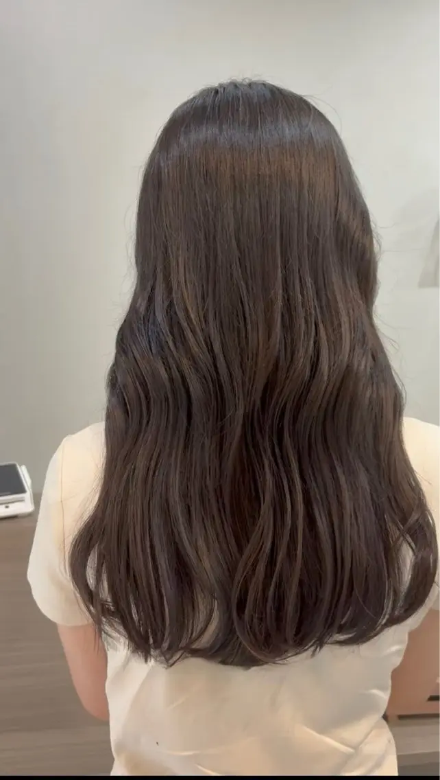 カラー グレージュ 髪質改善 カット ヘアカラー トリートメント 艶髪🥣透明感カラー 🫧前田奈津実のヘアスタイル