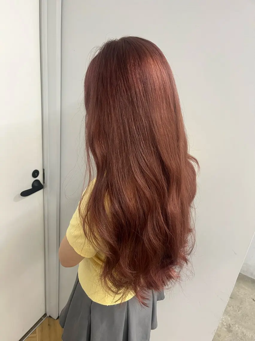 ロング カラー ヘアカラー koikiナチュラル オリーブカラー🦙のヘアスタイル