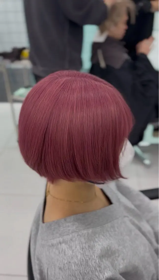 ショート カラー ブリーチ ピンクカラー ヘアカラー ねね🦖 /ブリーチカラーのヘアスタイル