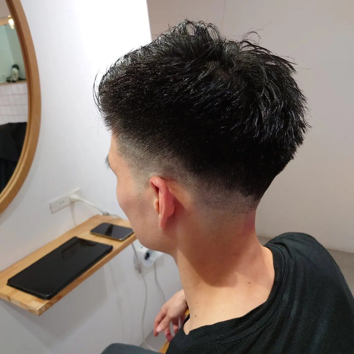 ショート ナカヤマ ヒロトのヘアスタイル