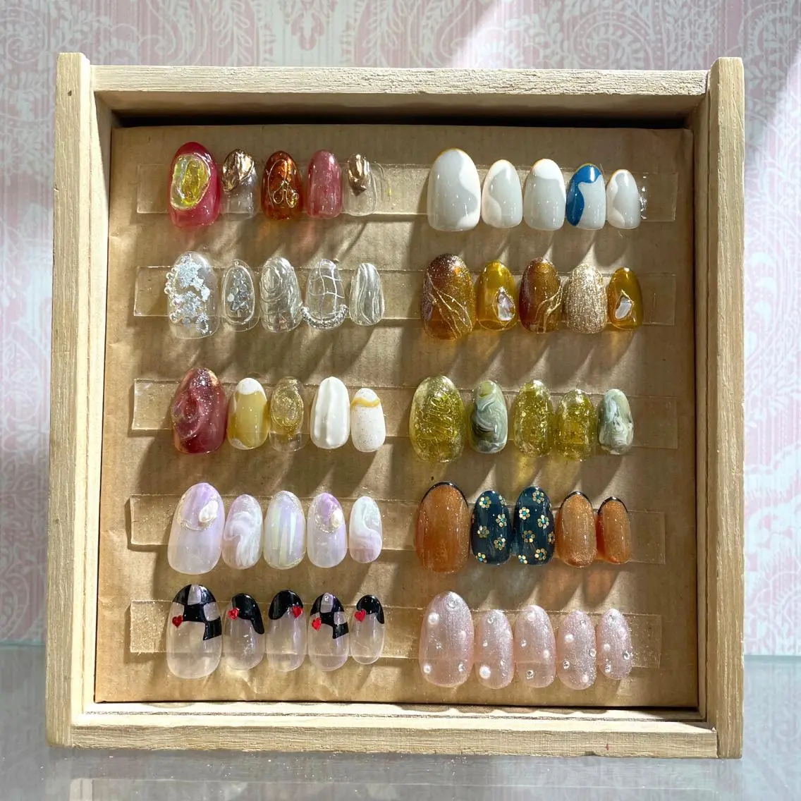 ネイル 新井 ひなののネイルデザイン