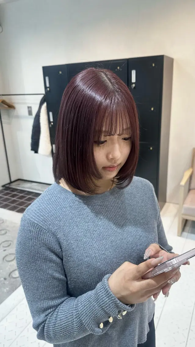 セミロング カラー ブリーチ ブラウンカラー カシス ブリーチなしカラー ピンクカラー ブリーチ/ハイトーン ⚗️HARUKAのヘアスタイル