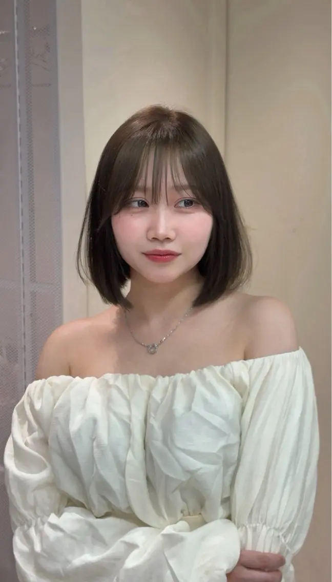 ミディアム カット ヘアカラー トリートメント けいし🐬ボブ 美髪縮毛矯正のヘアスタイル