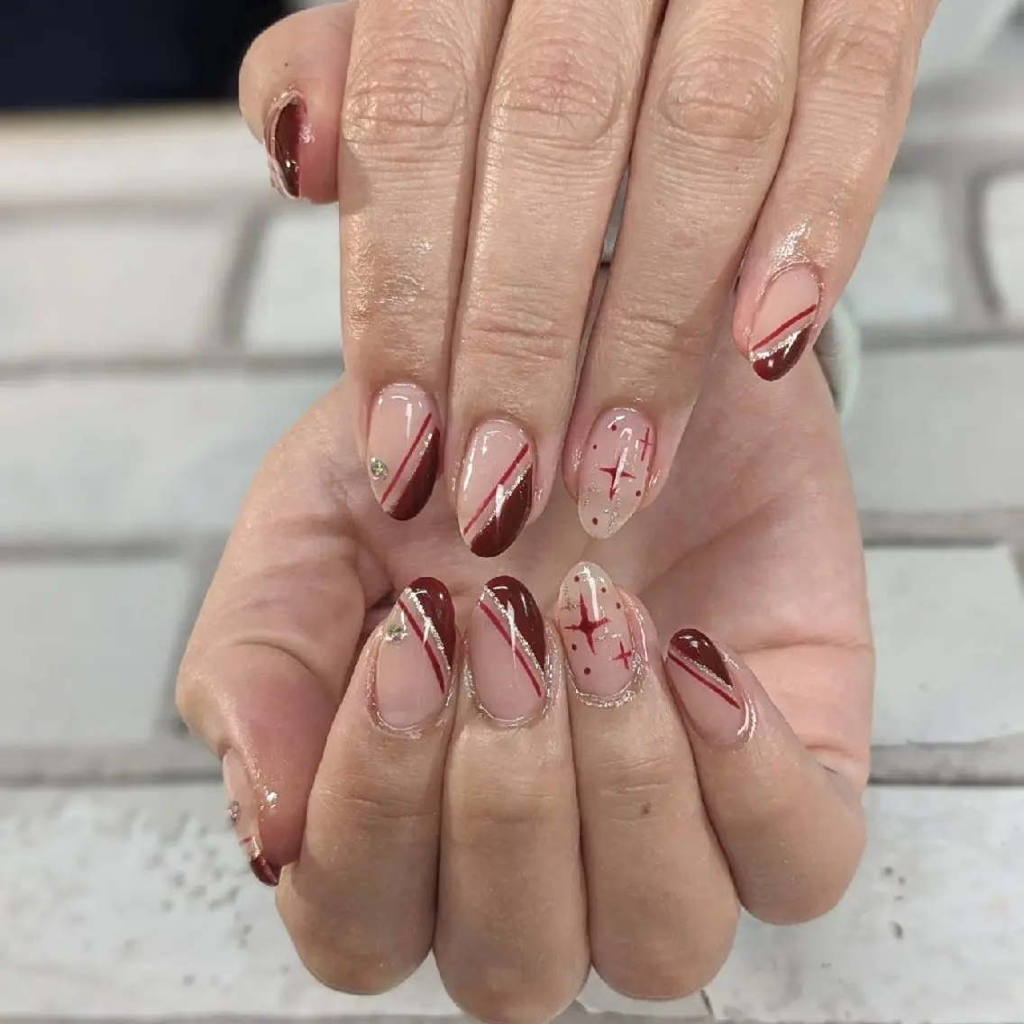 ネイル 赤色 ハンドネイル ネイルサロンベルティ .keikoのネイルデザイン