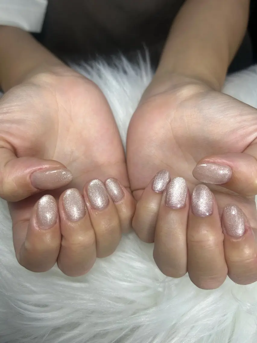 ショート ハンドネイル 古賀 はるみのネイルデザイン