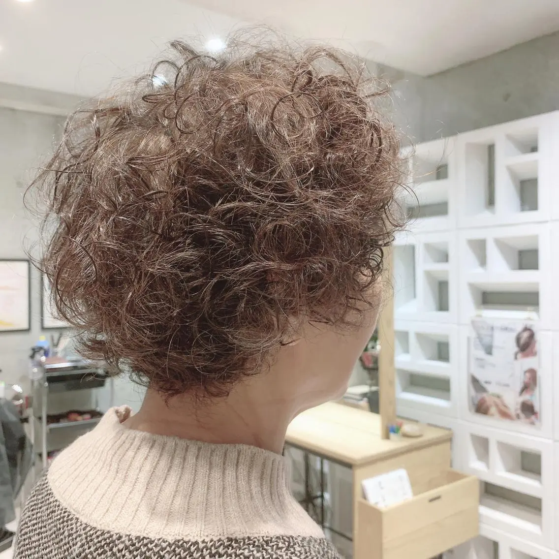 ショート カラー パーマ ちゆら -chiyura-のヘアスタイル