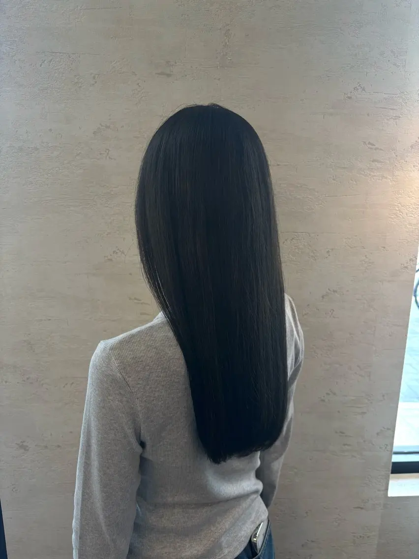 ロング カラー FAVOR kahoのヘアスタイル