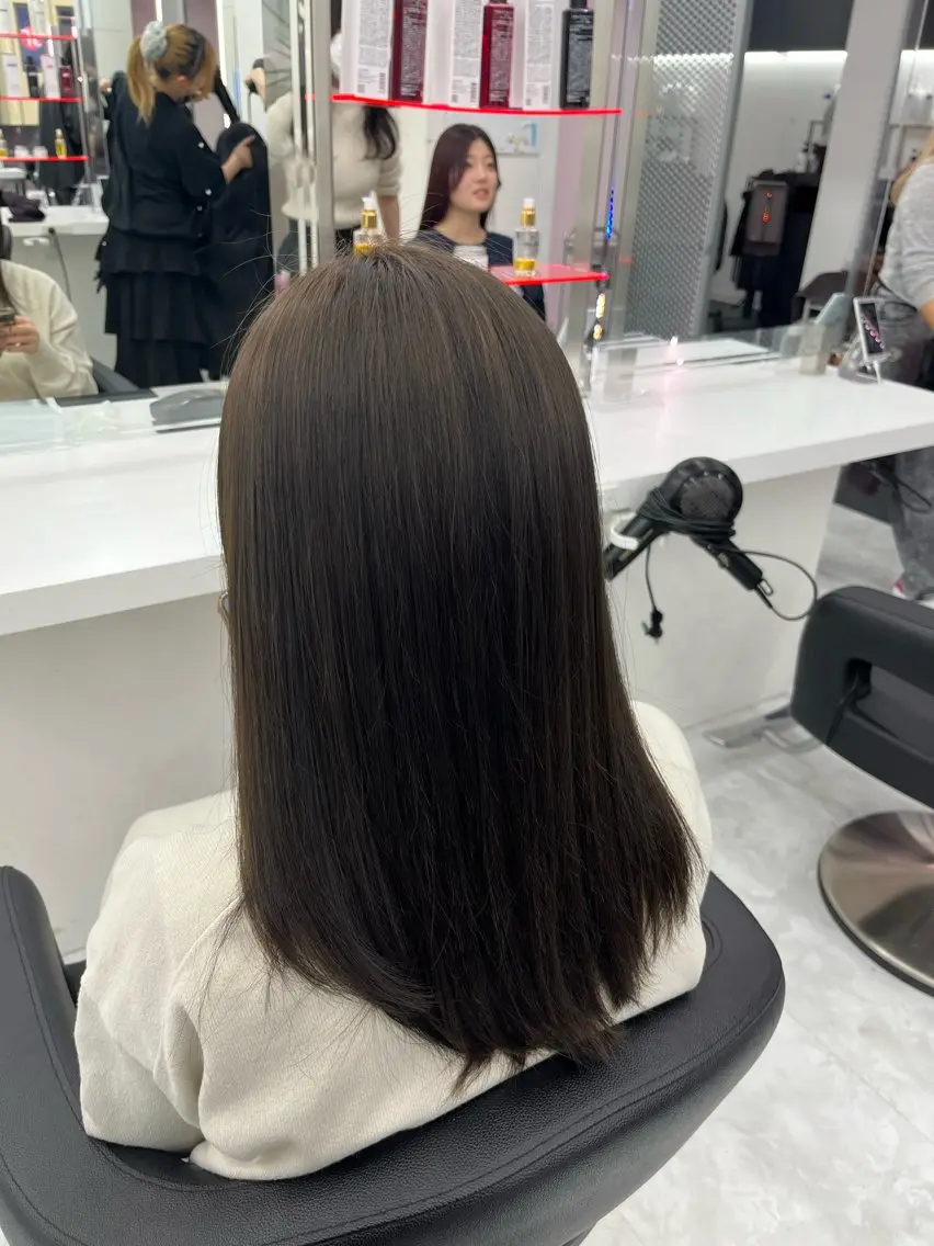 セミロング カラー 💖トレンド春夏 カラー💖FUTAのヘアスタイル