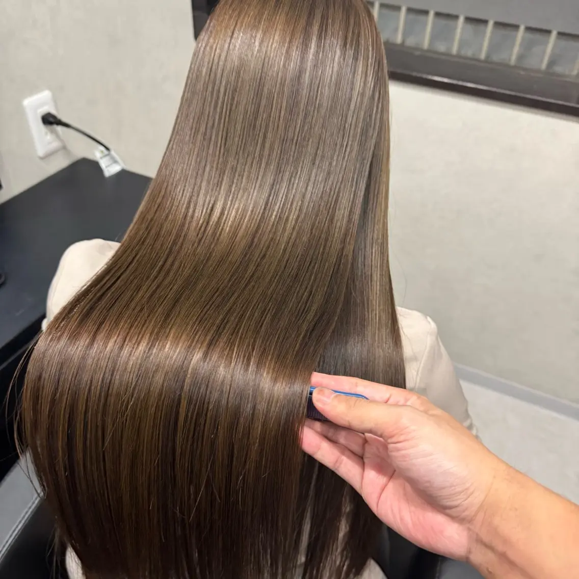 ロング カラー 髪質改善 トリートメント カット ヘアカラー トリートメント ハイライト／髪質改善 裕樹のヘアスタイル