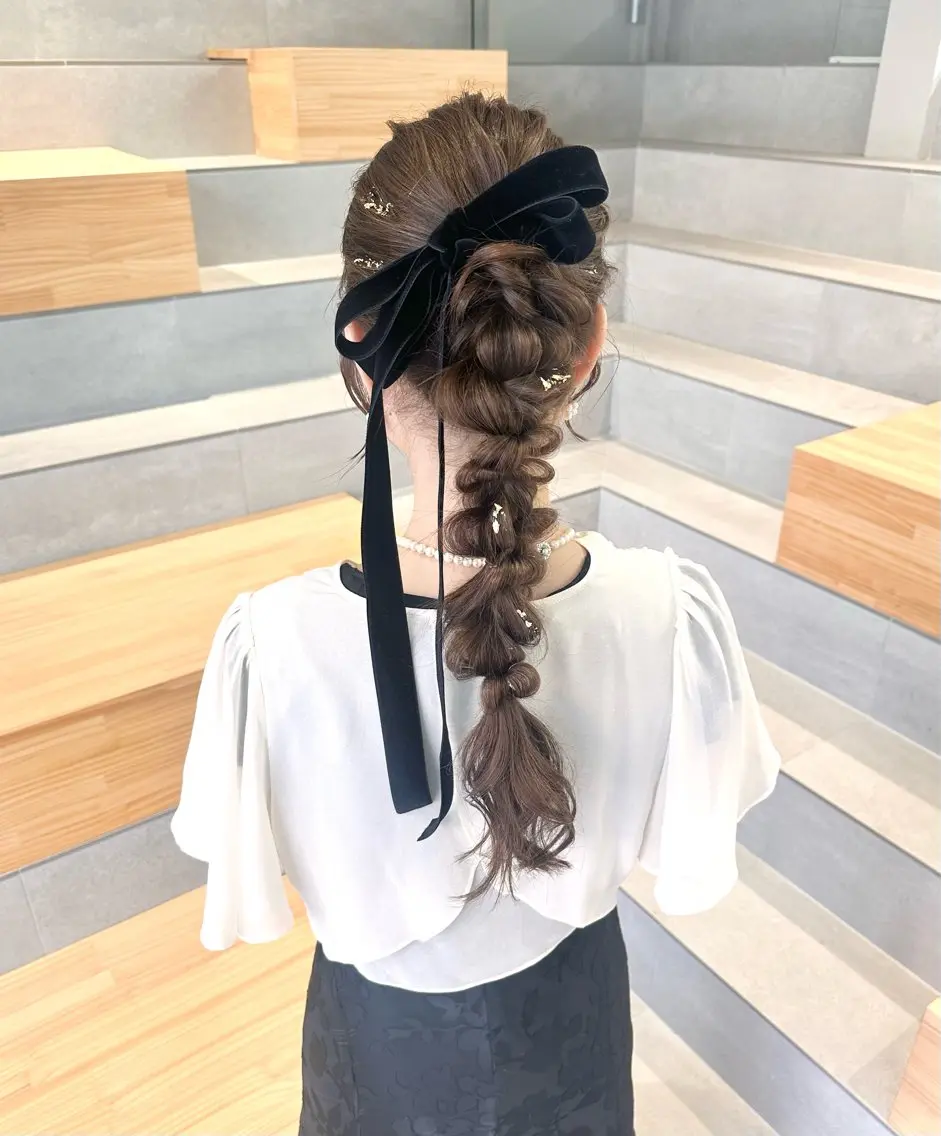 ロング ヘアアレンジ 染谷 遥花のヘアスタイル