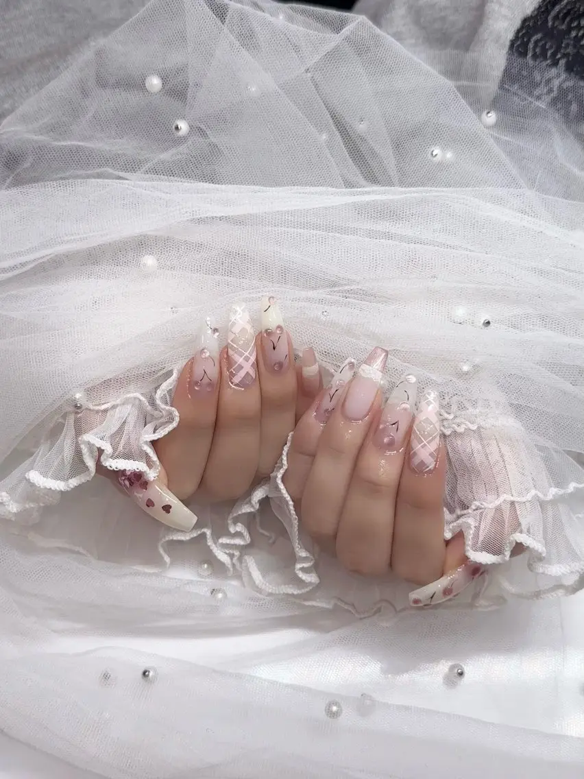 ネイル ハンドネイル Hal nail Rioのネイルデザイン