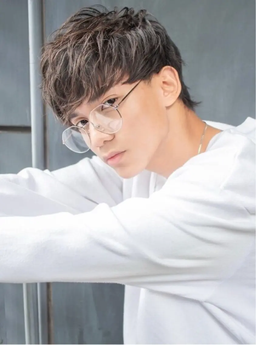カラー 💖艶ハイトーン髪質 改善💖ケンシンのヘアスタイル
