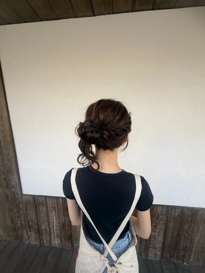 ロング デート ヘアセット 連下 愛唯のヘアスタイル
