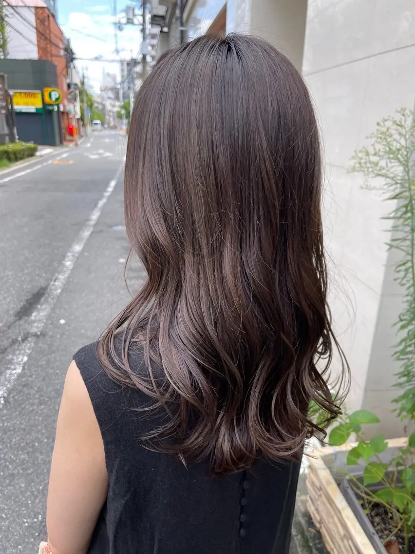 🛋️ミニモ学割🛋️ブリーチなしダブルカラー+トリートメント 12,100円の写真