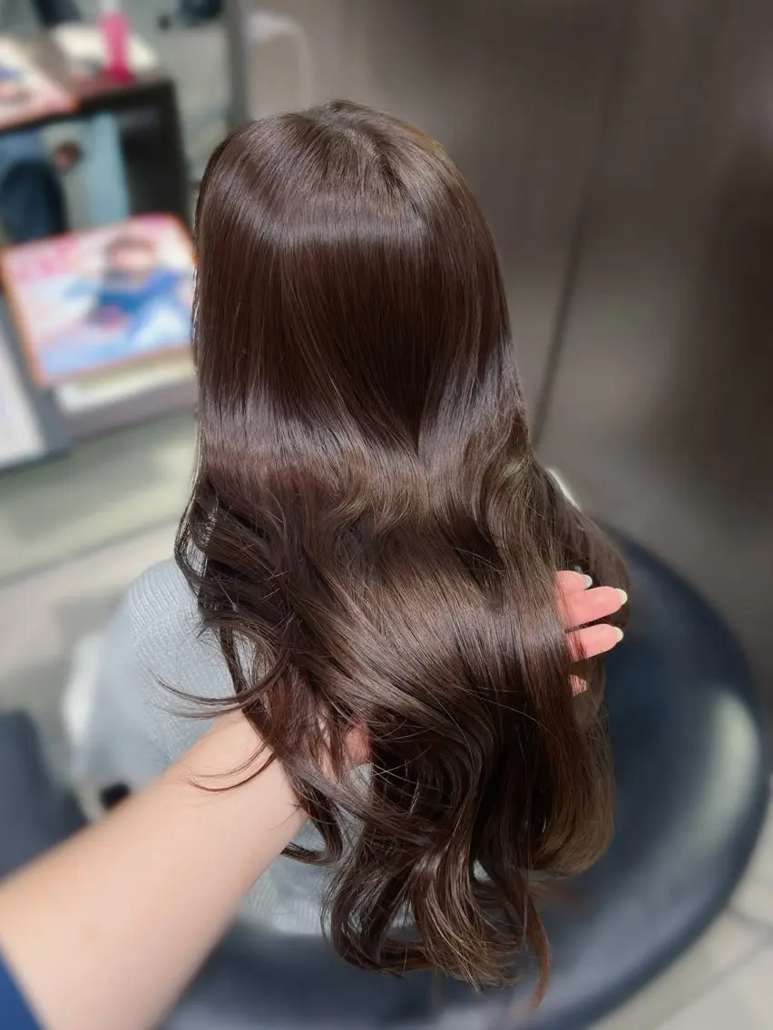 ロング ヘアカラー トリートメント レイヤー×艶髪🤎. 𝜗𝜚hitomiのヘアスタイル