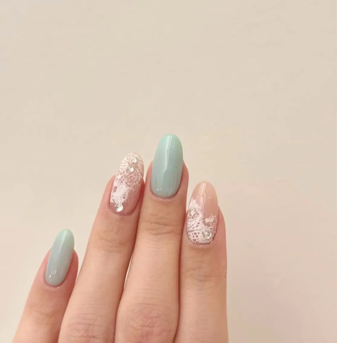 ネイル V Nail salonのネイルデザイン