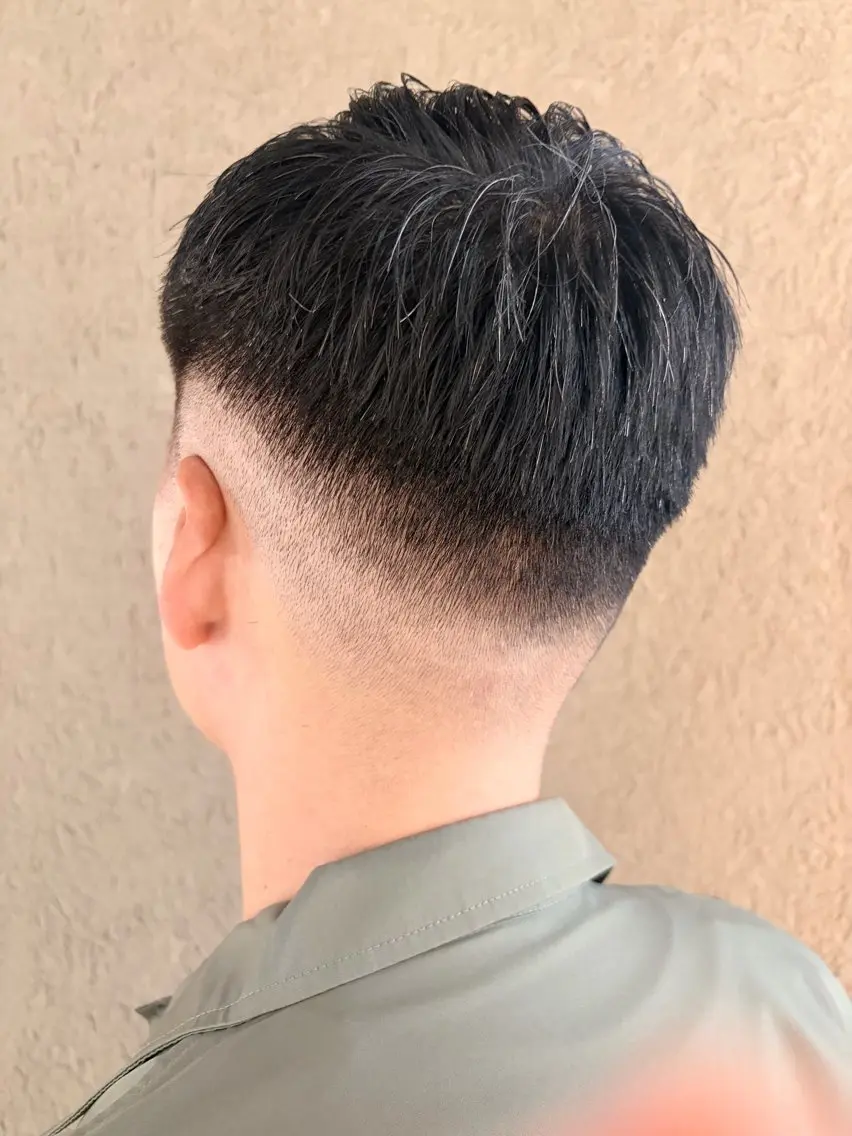 ショート カット Heart box 仲嶺　瑠輝のヘアスタイル
