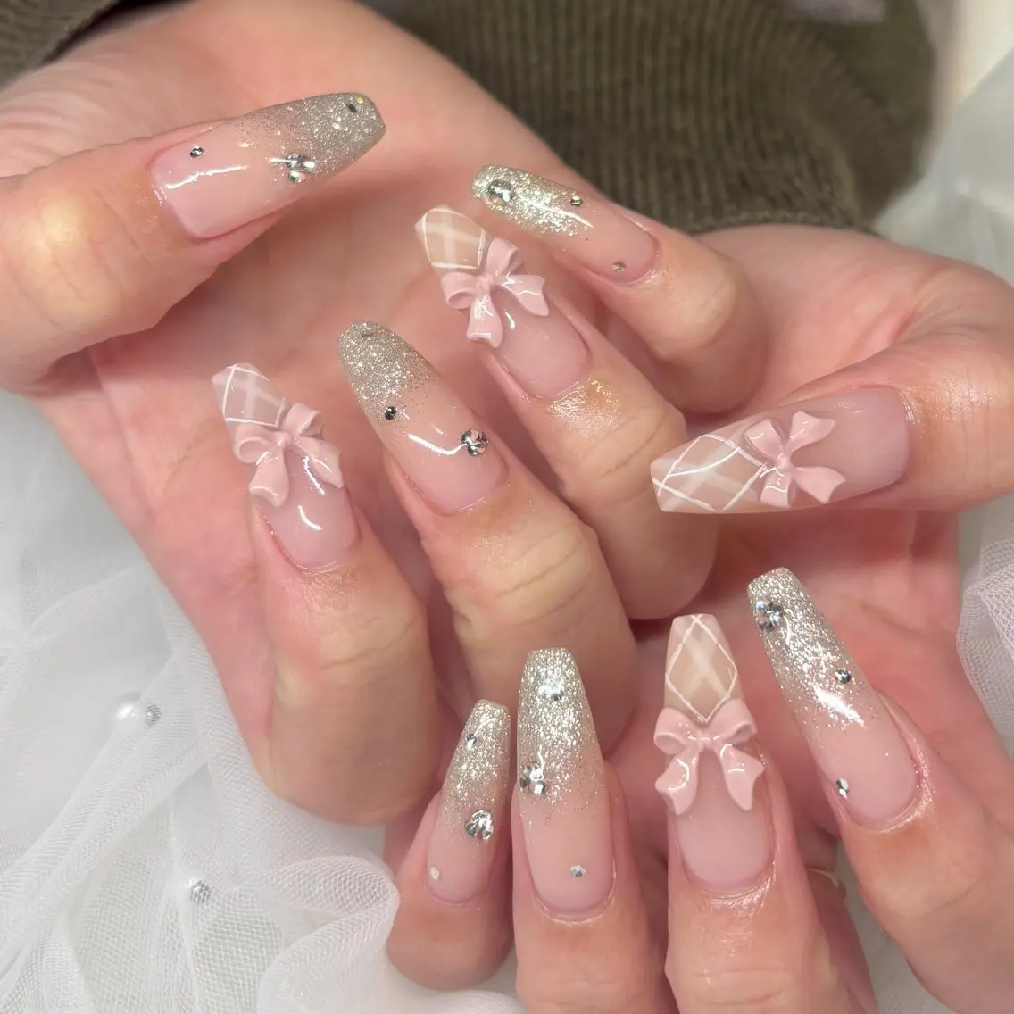 ネイル ハンドネイル ハンドケア attra 菅野のネイルデザイン