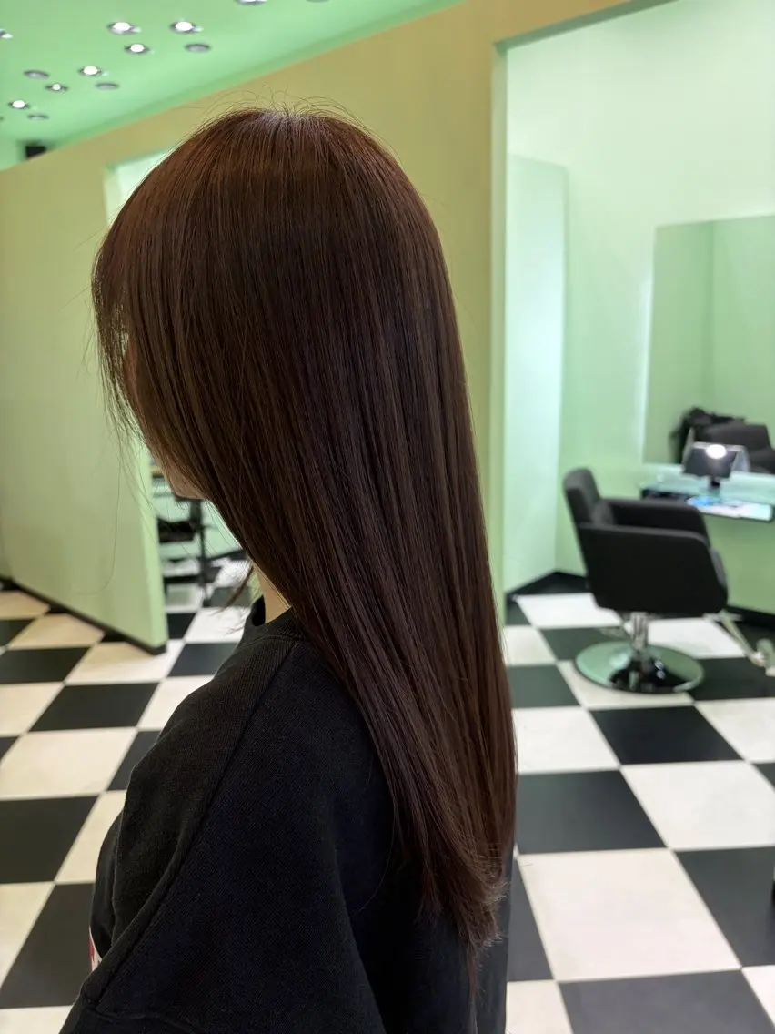 セミロング 海外デザイン好きな方 滝沢錬平のヘアスタイル
