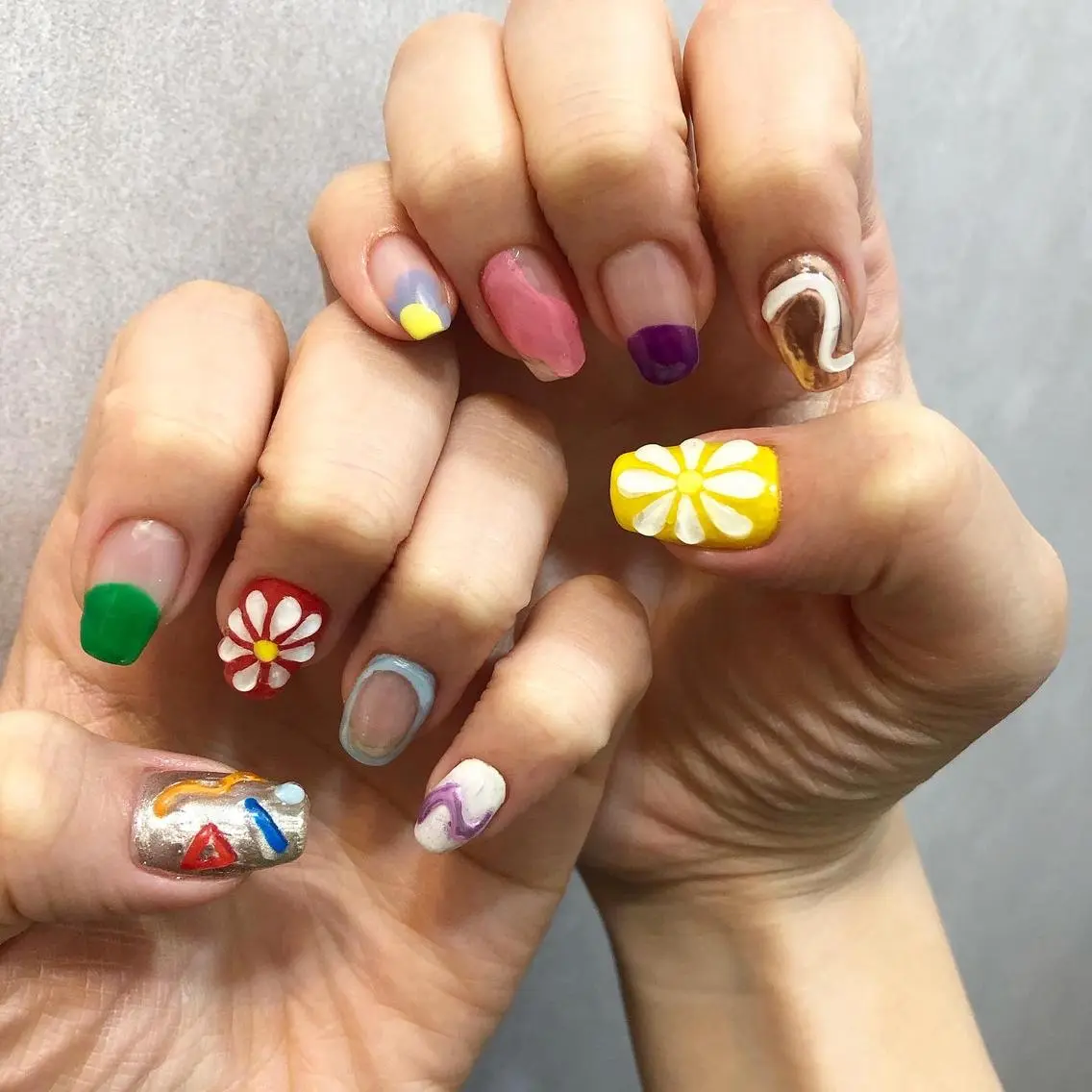 ネイル ハンドネイル ハンドケア le'a moe KONAMIのネイルデザイン