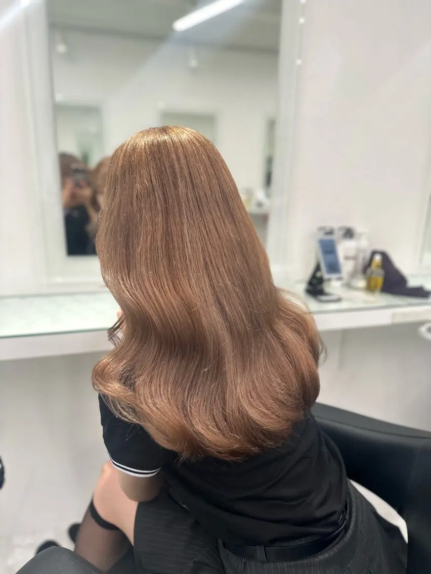 カラー ヘアカラー うる艶モテ髪🪄⭐︎ 💗Manaka💗のヘアスタイル