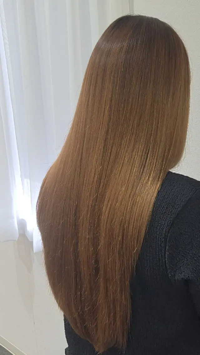 ロング 縮毛矯正 満谷 れあのヘアスタイル