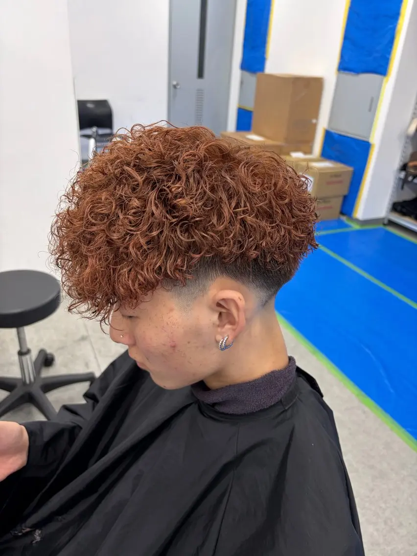 ショート パーマ メンズ スペインカール メンズパーマカット 達人/涼のヘアスタイル