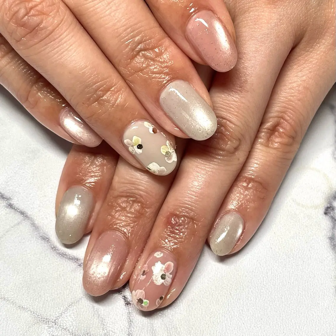ネイル ハンドネイル Natsumi 𓂃𓈒𓏸𓍯のネイルデザイン