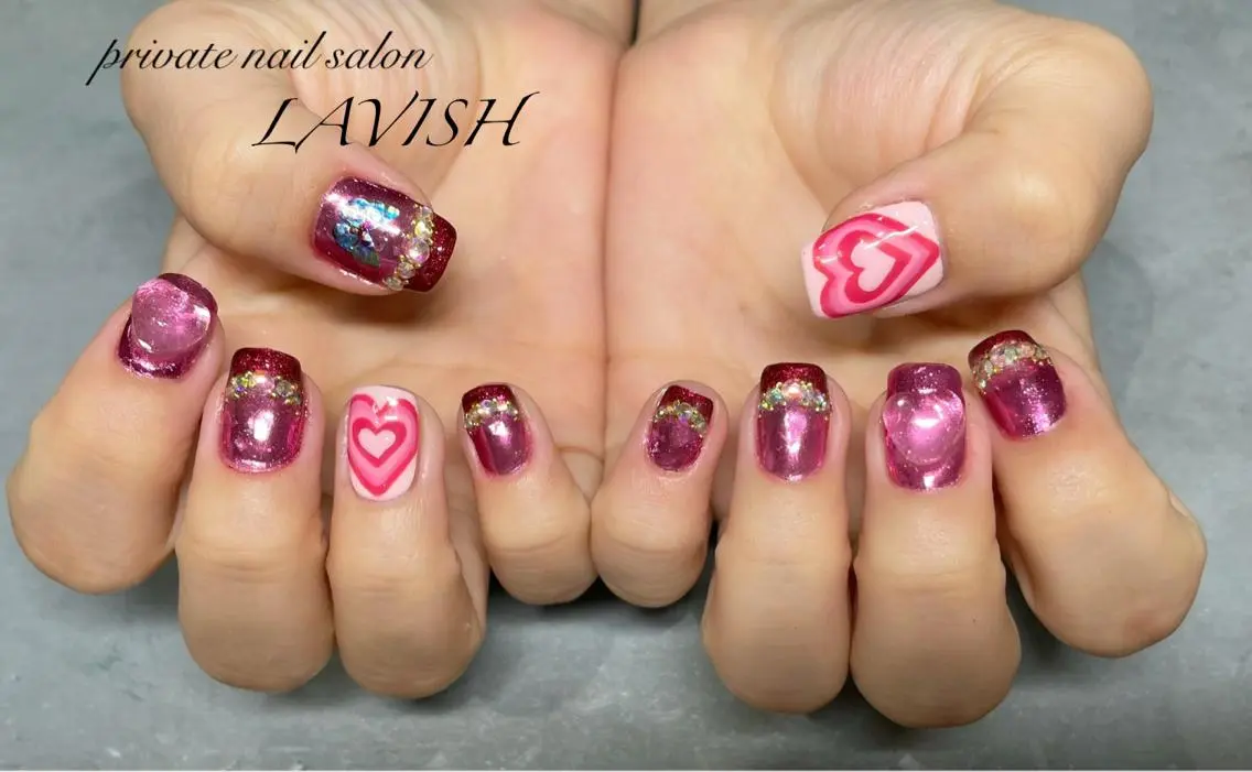 ネイル LAVISH 大和店 emi・:*+のネイルデザイン