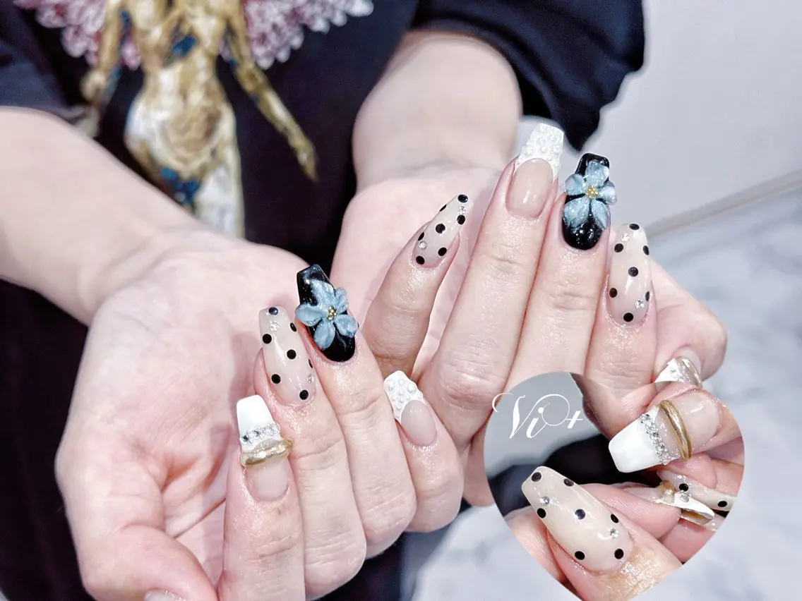 ネイル ハンドネイル ✨Nailsalon Vi+✨のネイルデザイン