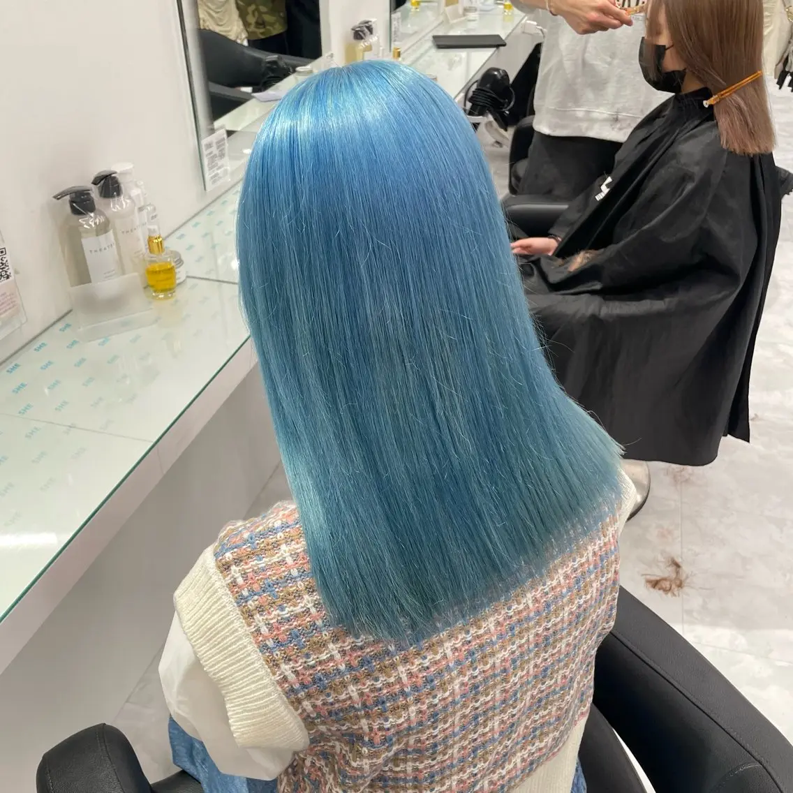 ロング カラー ヘアアレンジ ヘアカラー トリートメント ヘッドスパ ヘアセット ウルフカット×ハイ トーン職人🤍ゆうひのヘアスタイル