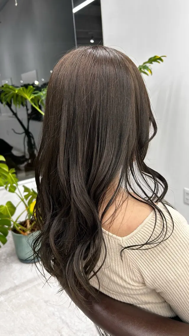 ロング 河田 日和のヘアスタイル