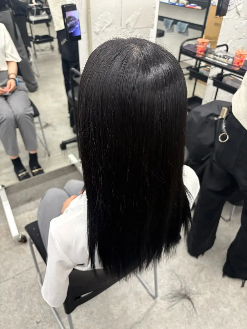 ロング カラー ヘアカラー 野口 楓華のヘアスタイル