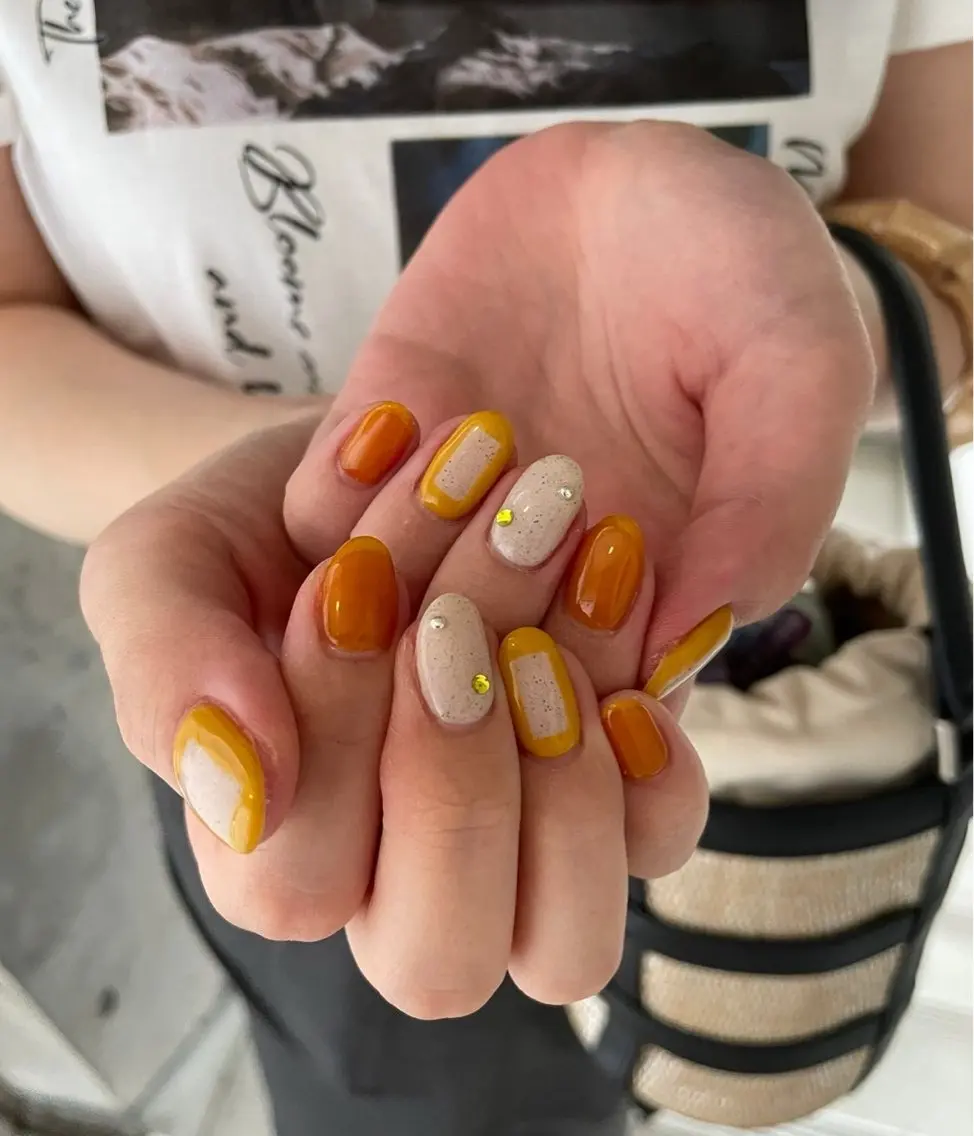 【限定クーポン】ニュアンスデザインネイル全てのサンプルから選べるの写真