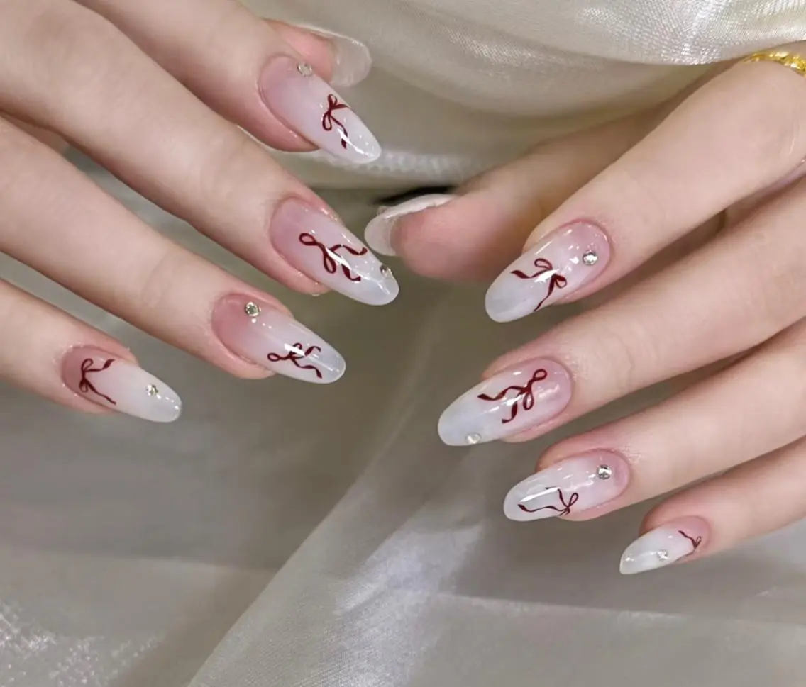 ネイル ハンドネイル 🎀 Ayaka_nailのネイルデザイン