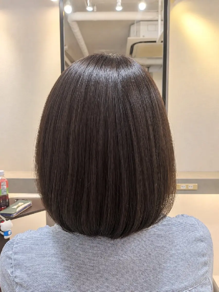 ショート カラー 田中 賀菜衣のヘアスタイル