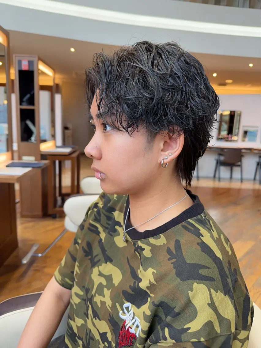 ショート パーマ 小平 琳のヘアスタイル