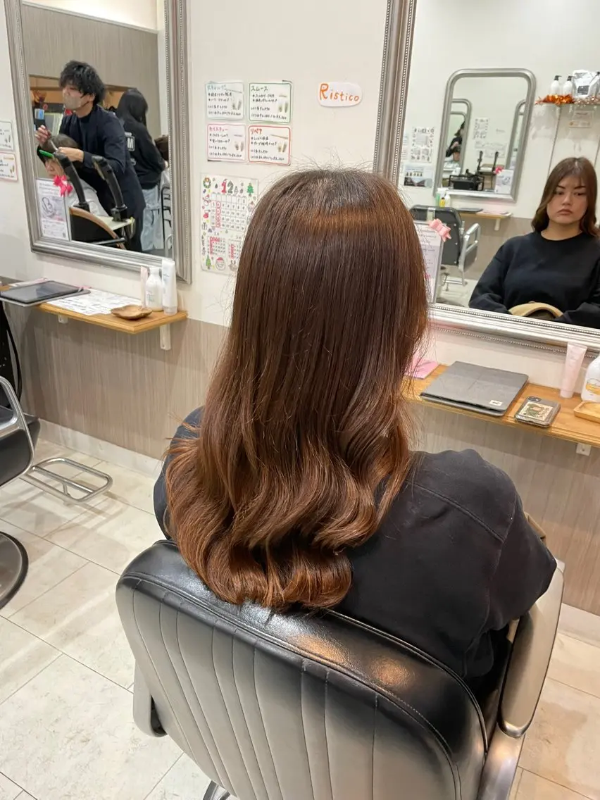 セミロング カラー Hika.ハイトーン 髪質改善🩵ᩚ🫧のヘアスタイル