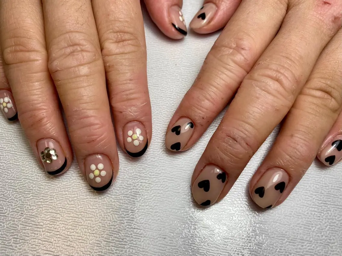 ネイル ハンドネイル éim nail 【minami】のネイルデザイン