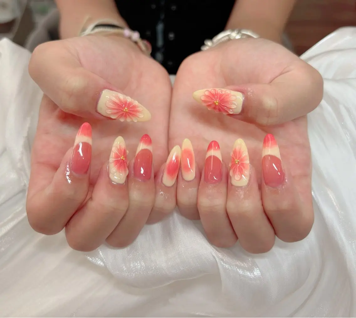ネイル The Nail エミのネイルデザイン